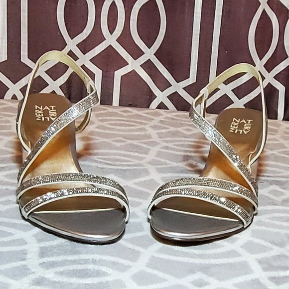 Naturalizer Vanessa Slingback Heel Sandals Silver Size 10 US | 40 EUR | 7 UK - Picture 4 of 15